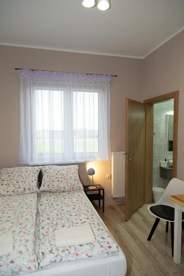Zajazd U Elizy Czajowice Exterior photo